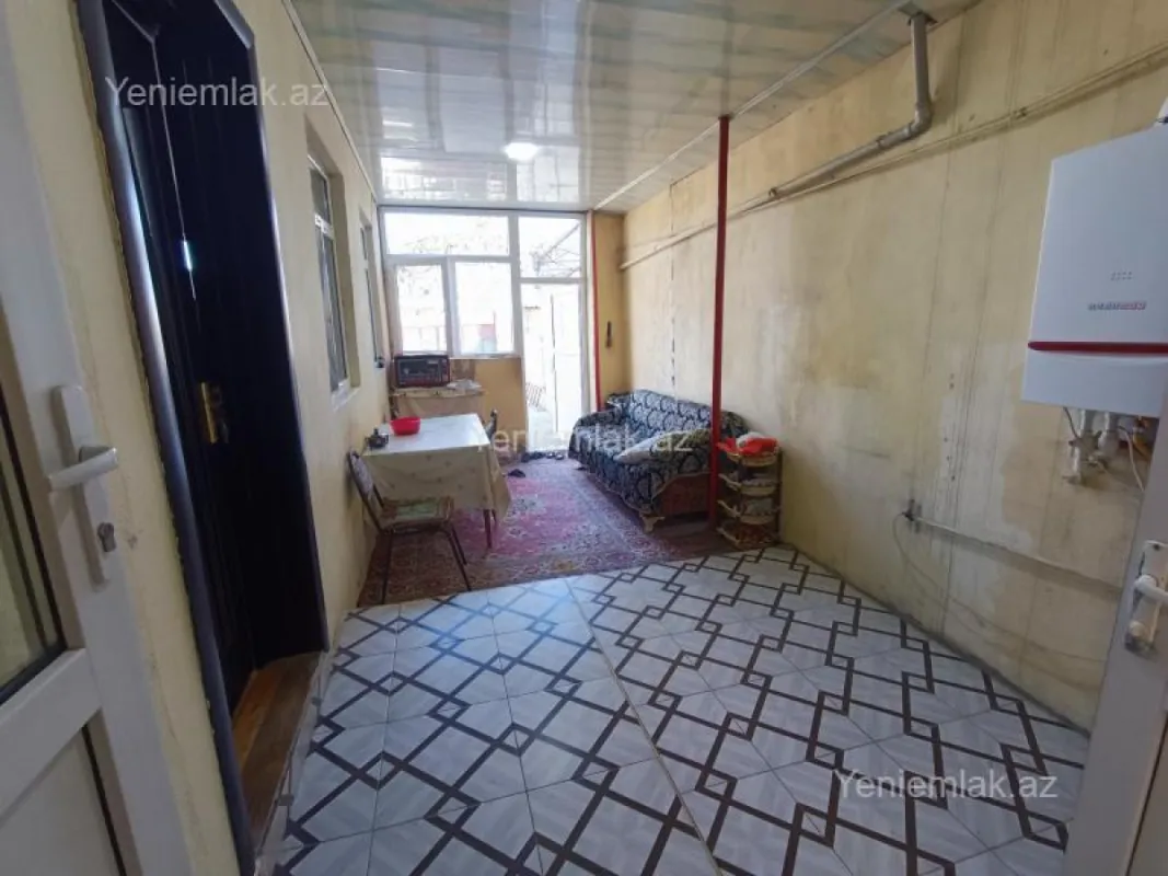 Satılır 3 otaqlı həyət evi 100 m²