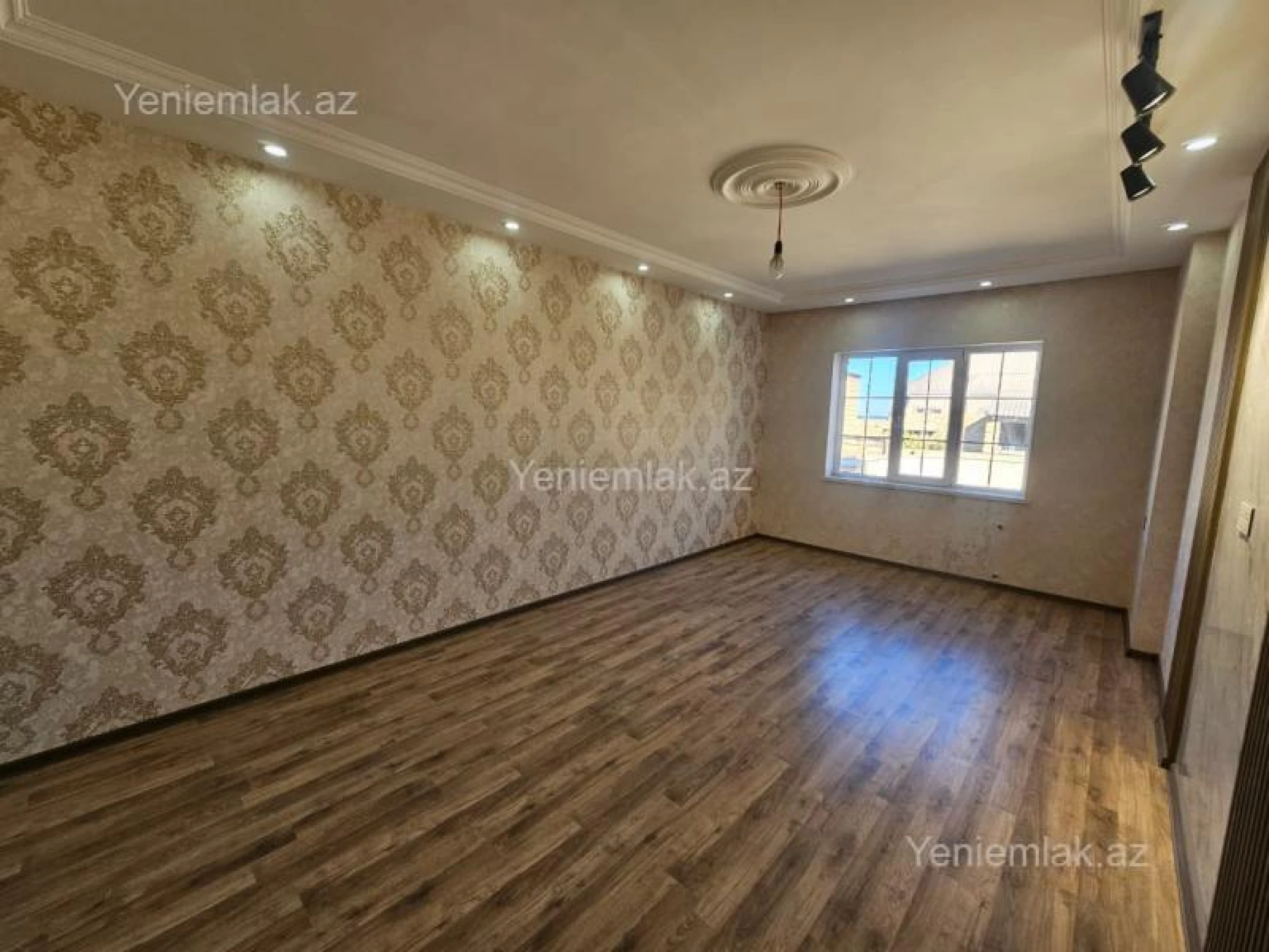 Satılır 3 otaqlı həyət evi 90 m²