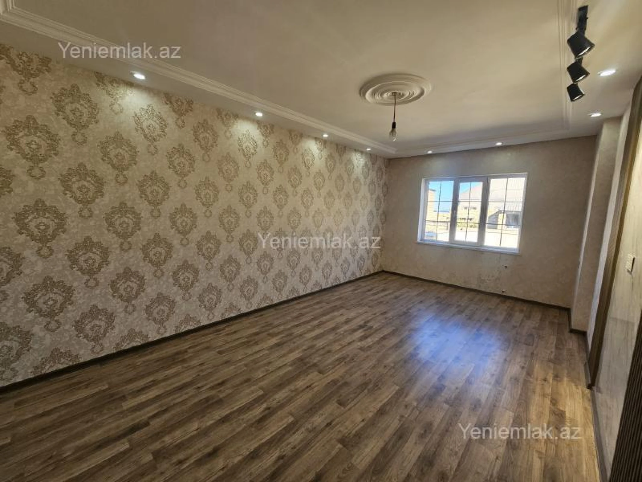 Satılır 3 otaqlı həyət evi 90 m²