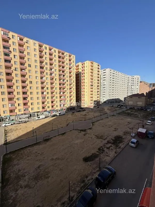 Satılır 2 otaqlı yeni tikili 70 m²