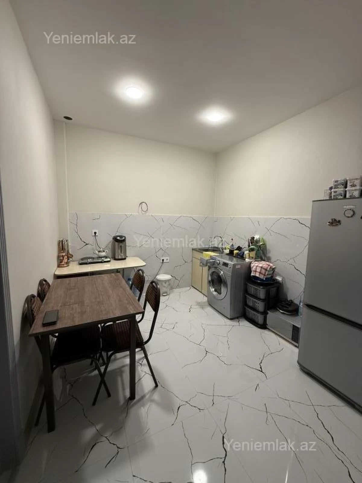 Satılır 2 otaqlı yeni tikili 70 m²