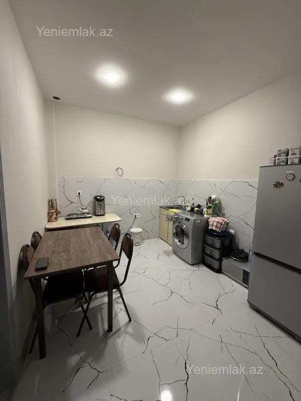 Satılır 2 otaqlı yeni tikili 70 m²