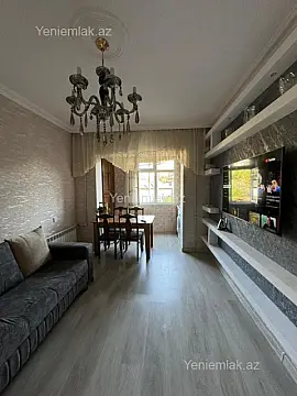 Satılır 2 otaqlı köhnə tikili 60 m²
