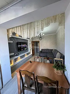 Satılır 2 otaqlı köhnə tikili 60 m²