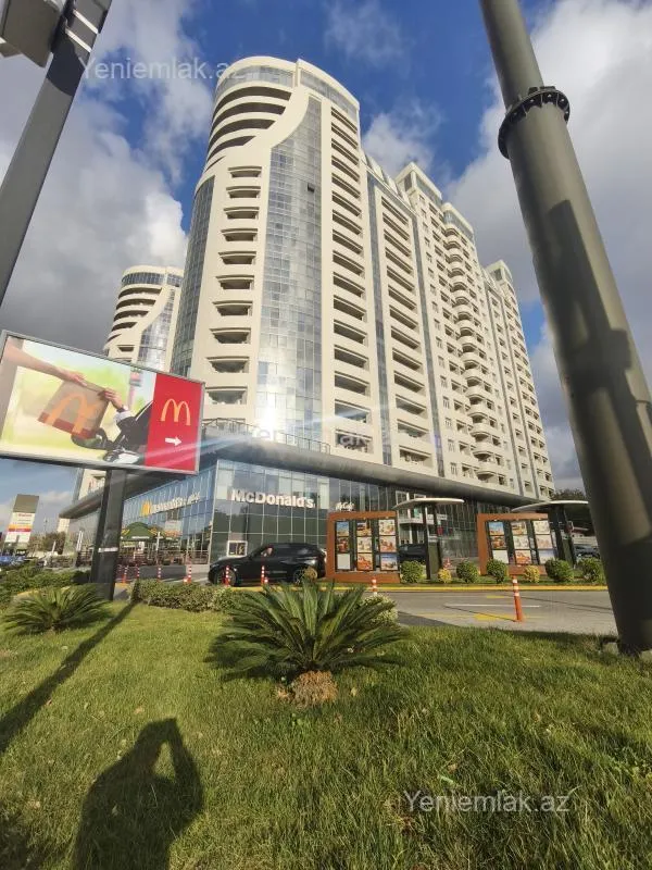 Satılır 2 otaqlı yeni tikili 81 m²