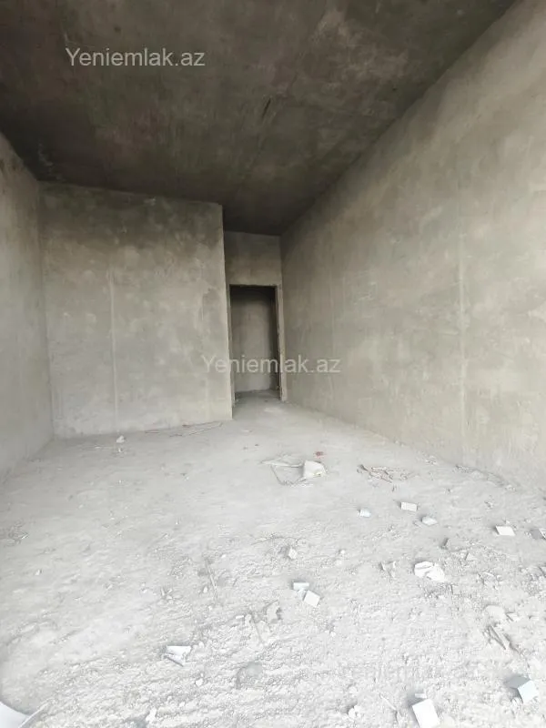 Satılır 2 otaqlı yeni tikili 81 m²