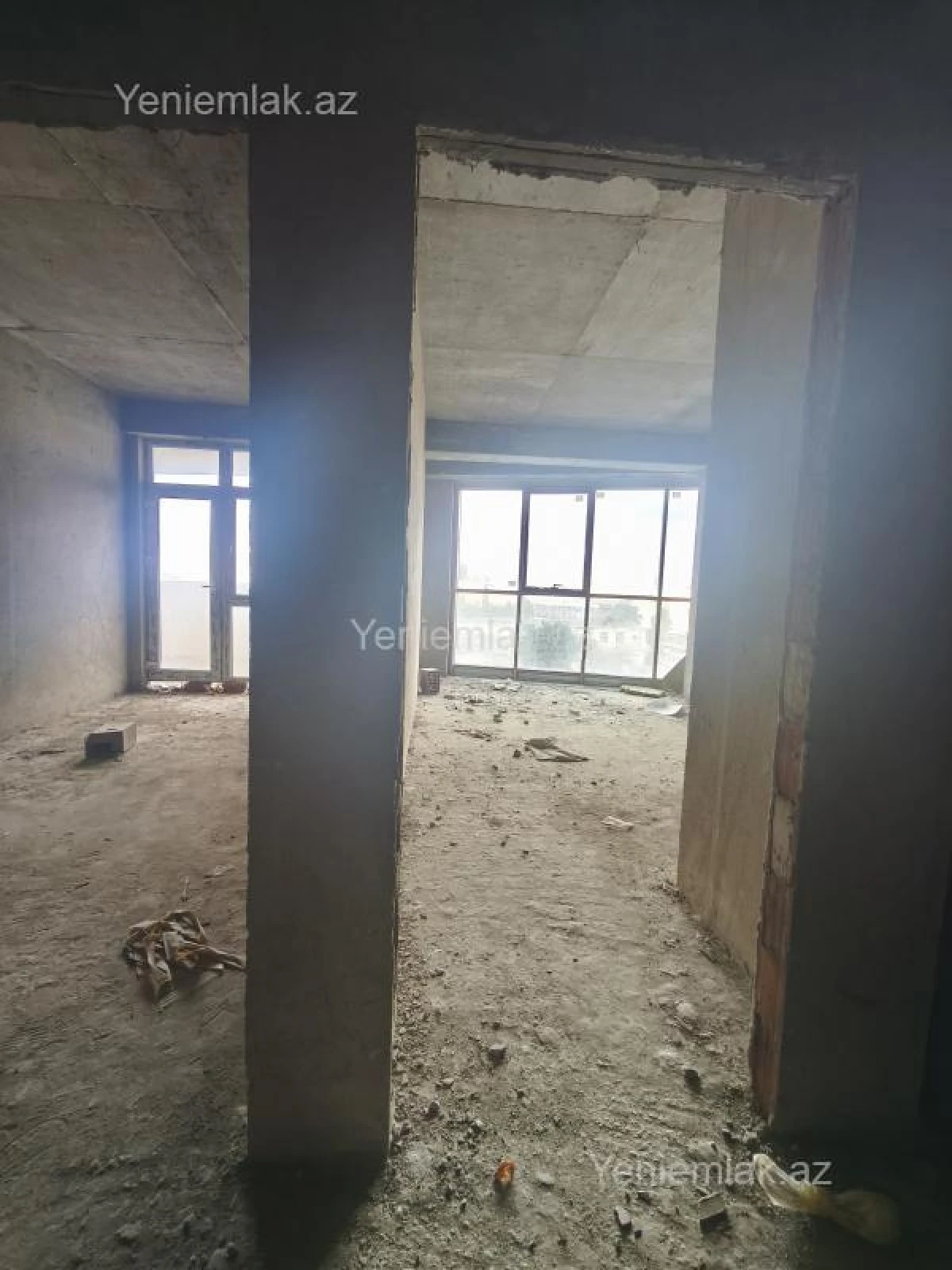 Satılır 2 otaqlı yeni tikili 81 m²
