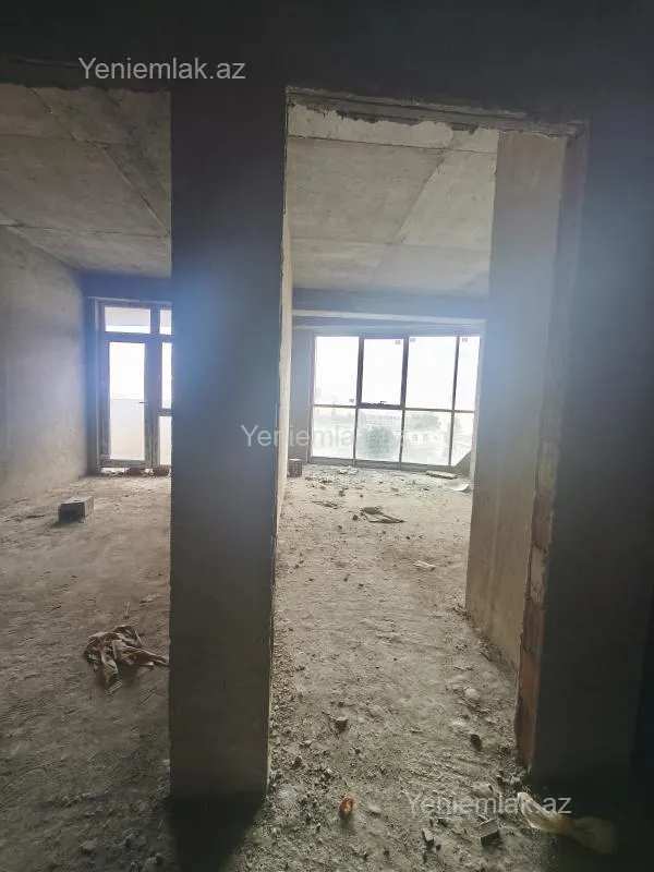 Satılır 2 otaqlı yeni tikili 81 m²