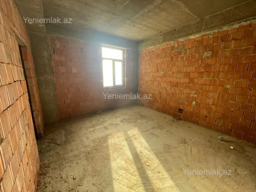 Satılır 2 otaqlı yeni tikili 84 m²