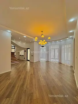 Satılır 5 otaqlı həyət evi 210 m²