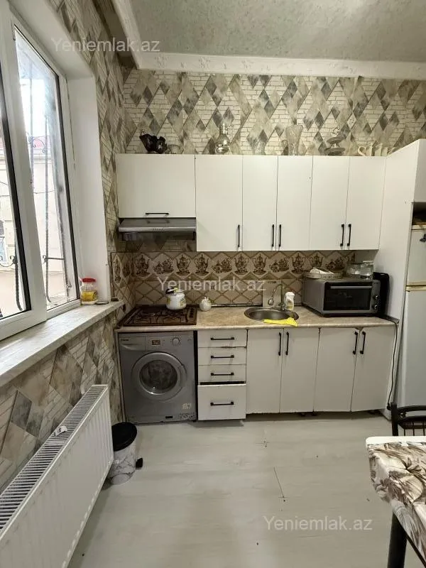 Satılır 3 otaqlı həyət evi 75 m²