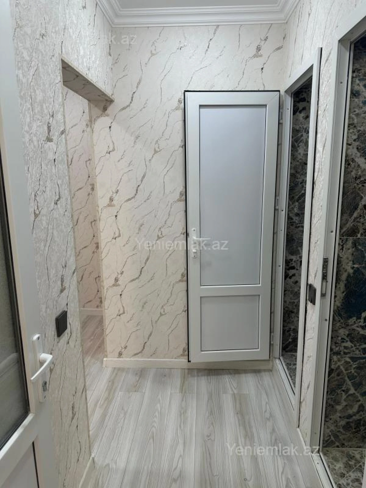 Satılır 3 otaqlı köhnə tikili 85 m²