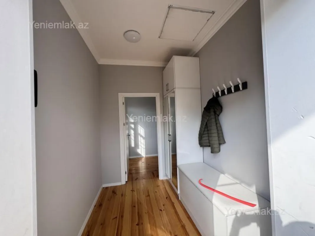 Satılır 3 otaqlı həyət evi 100 m²