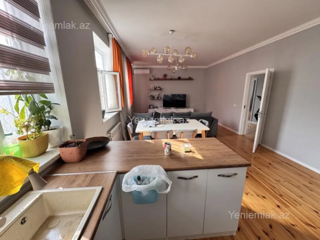 Satılır 3 otaqlı həyət evi 100 m²