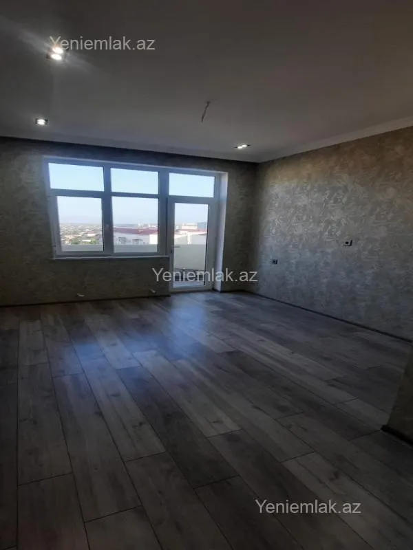 Satılır 3 otaqlı yeni tikili 72 m²