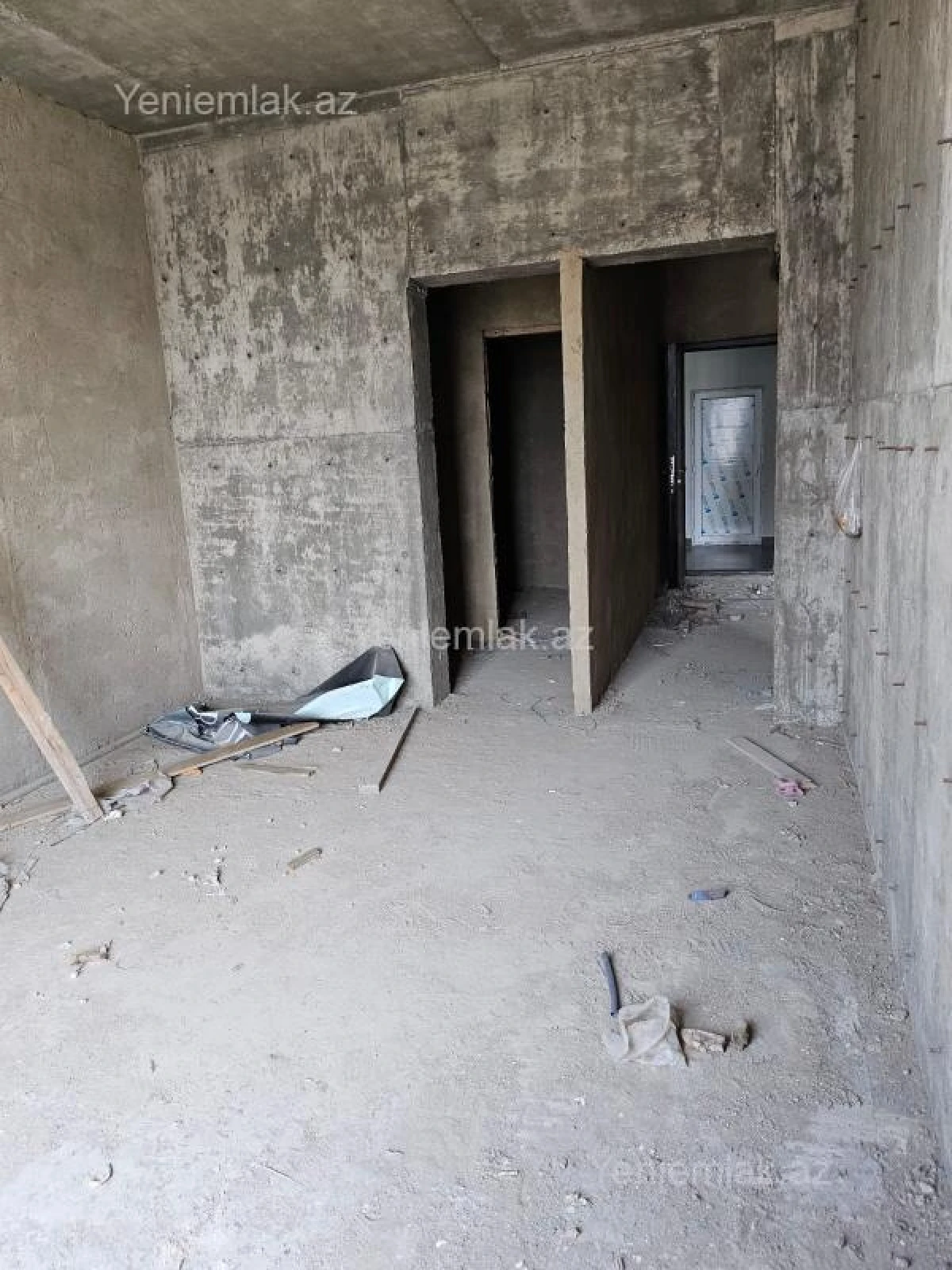 Satılır 2 otaqlı yeni tikili 60 m²