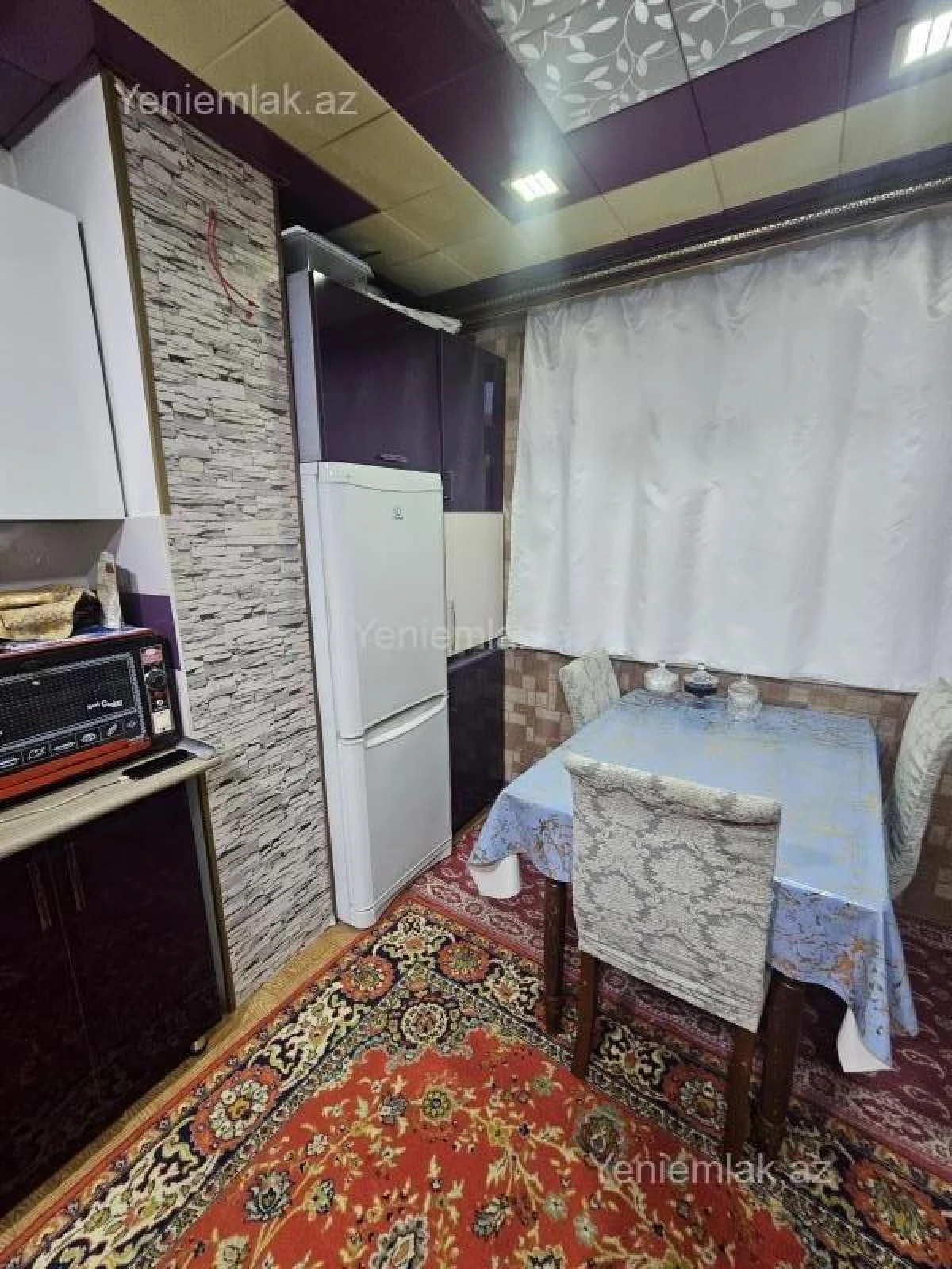 Satılır 3 otaqlı köhnə tikili 72 m²