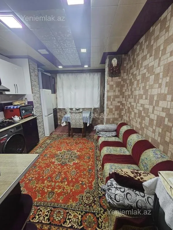 Satılır 3 otaqlı köhnə tikili 72 m²