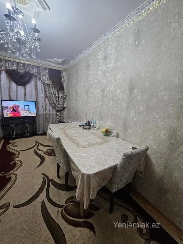 Satılır 3 otaqlı köhnə tikili 72 m²