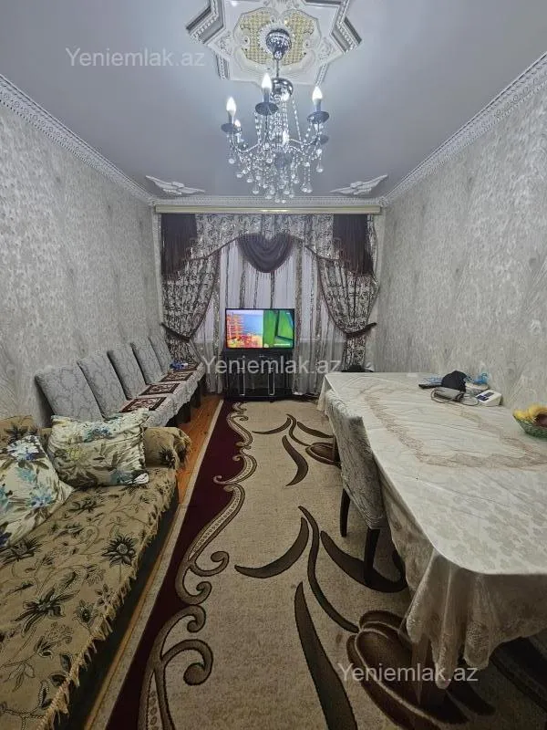 Satılır 3 otaqlı köhnə tikili 72 m²