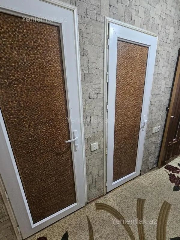Satılır 3 otaqlı köhnə tikili 72 m²