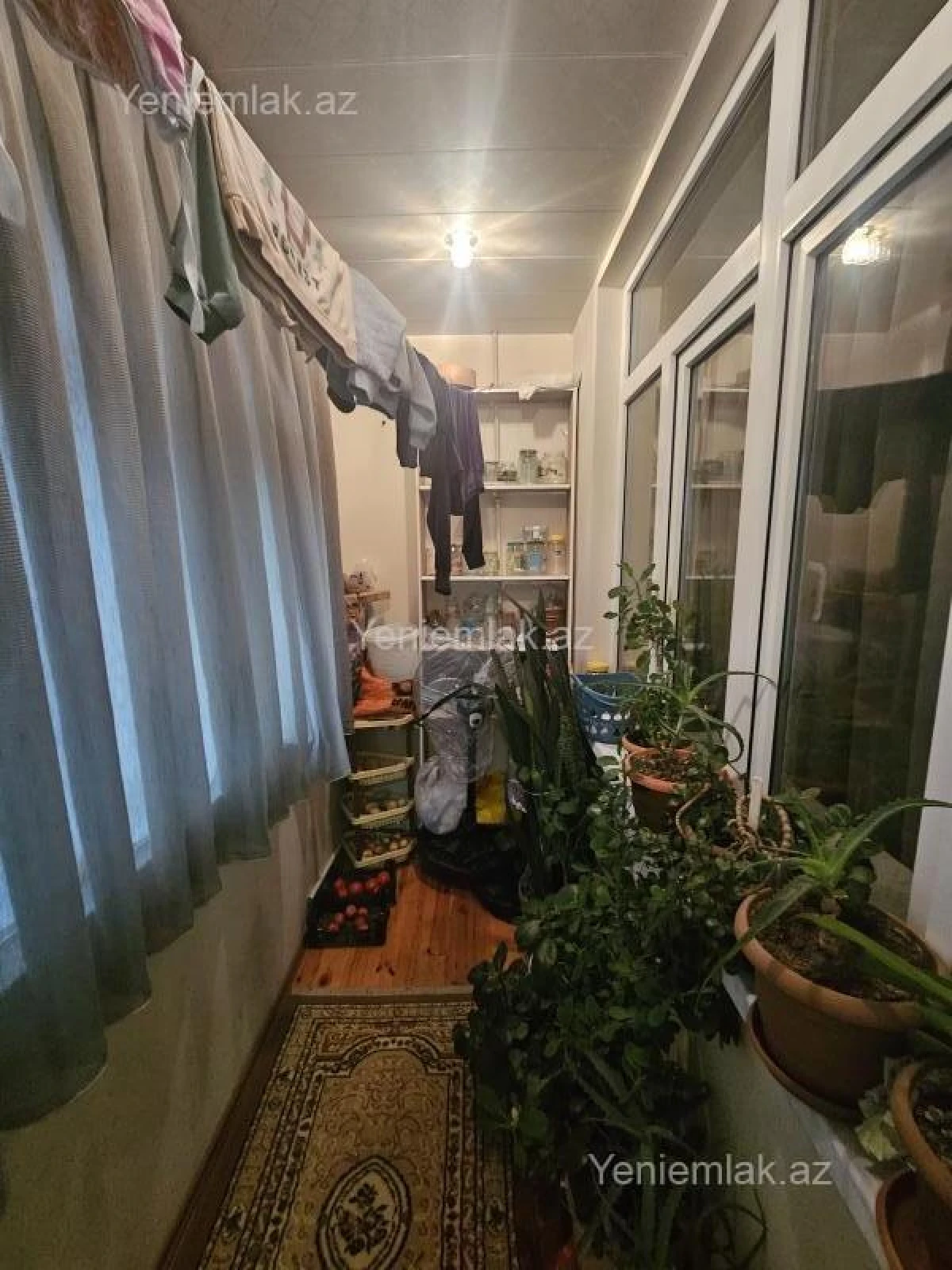 Satılır 3 otaqlı köhnə tikili 72 m²