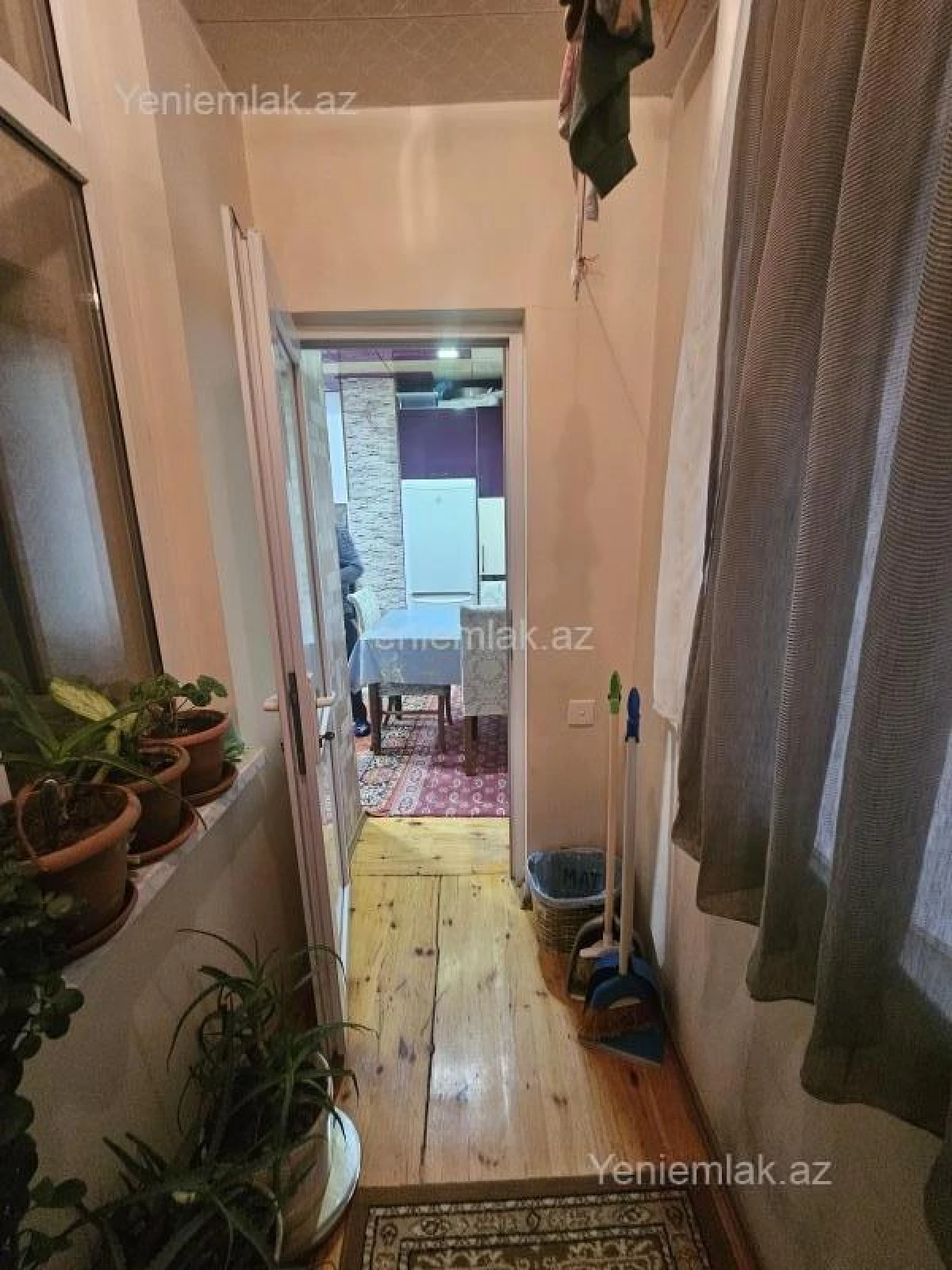 Satılır 3 otaqlı köhnə tikili 72 m²