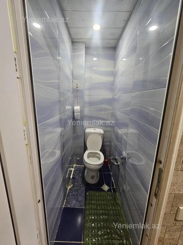 Satılır 3 otaqlı köhnə tikili 72 m²