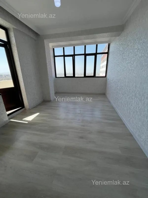 Satılır 3 otaqlı yeni tikili 102.5 m²