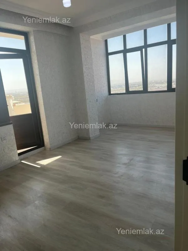 Satılır 3 otaqlı yeni tikili 102.5 m²