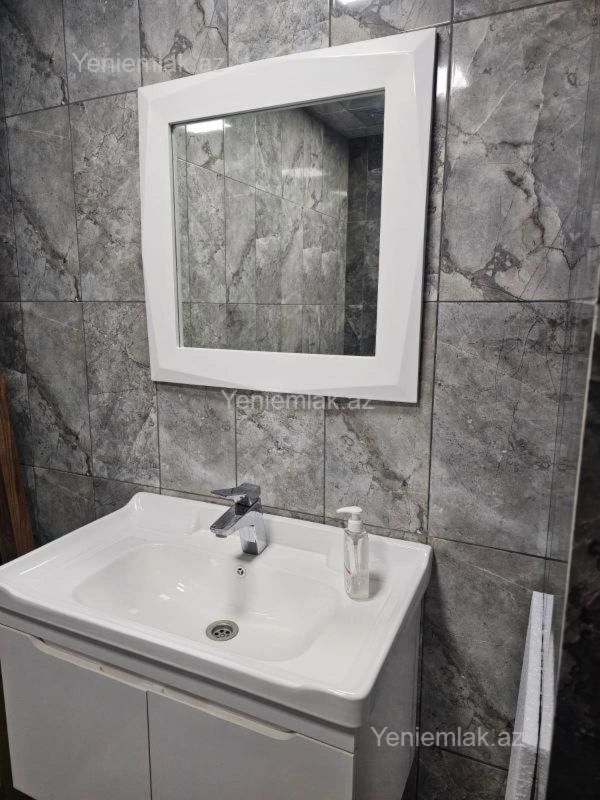 Satılır 3 otaqlı yeni tikili 116 m²