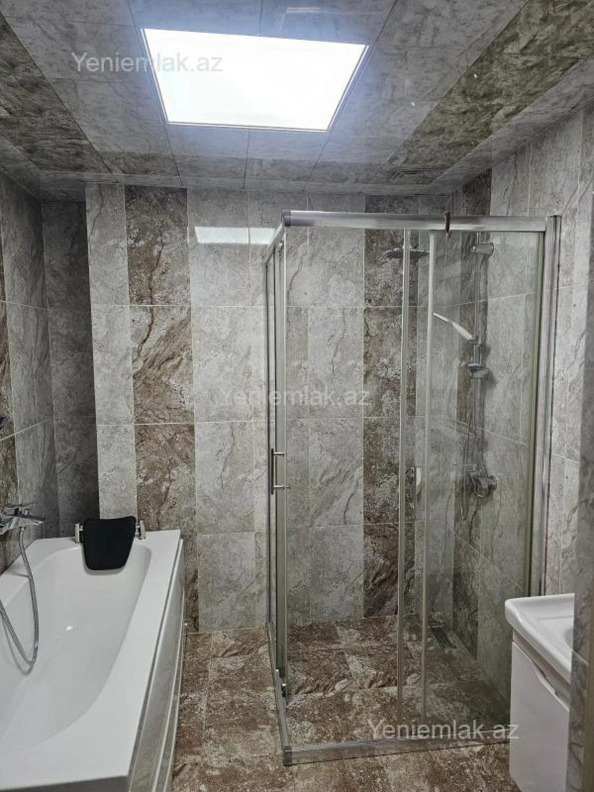 Satılır 3 otaqlı yeni tikili 116 m²