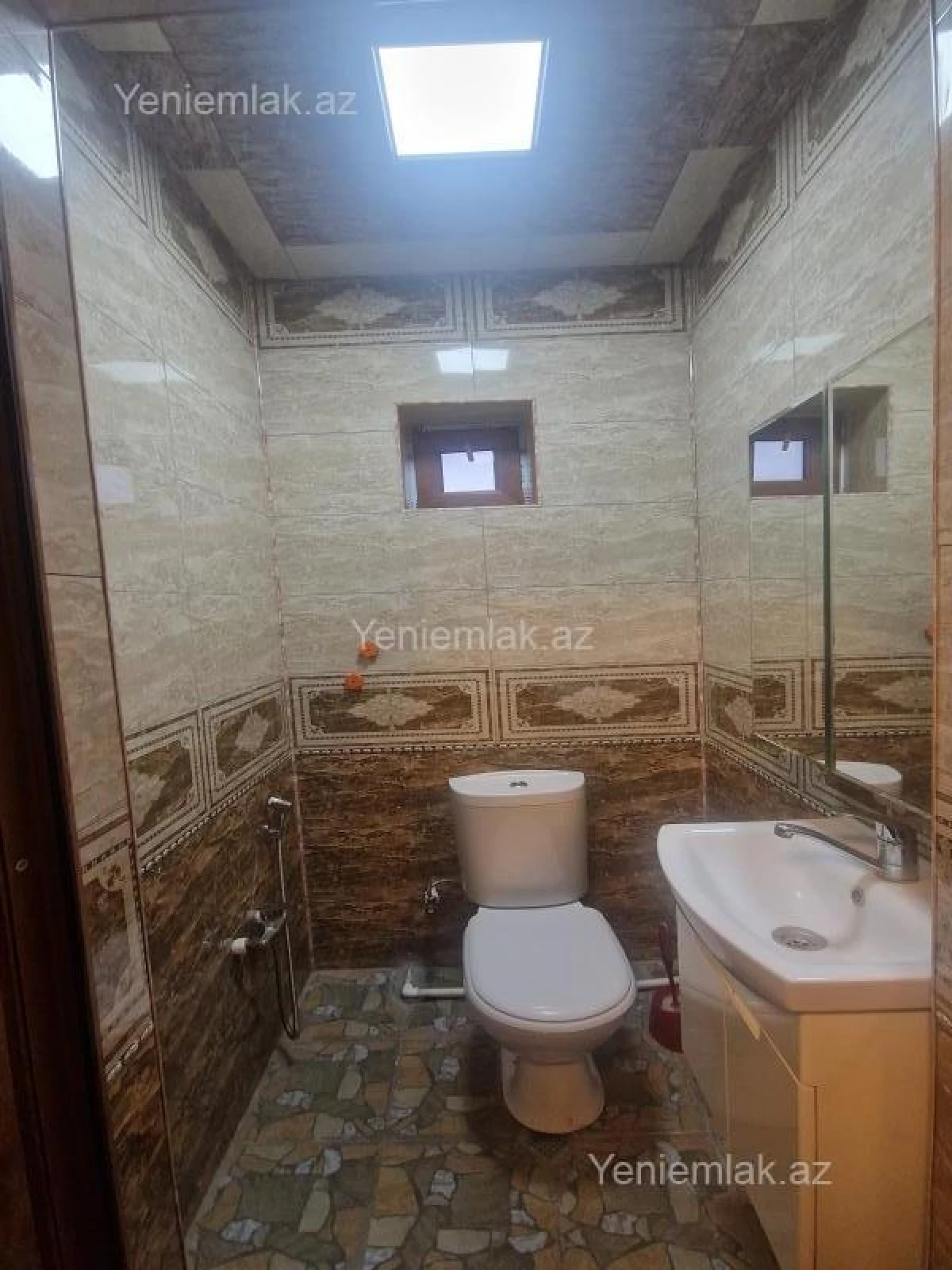 Satılır 4 otaqlı həyət evi 120 m²