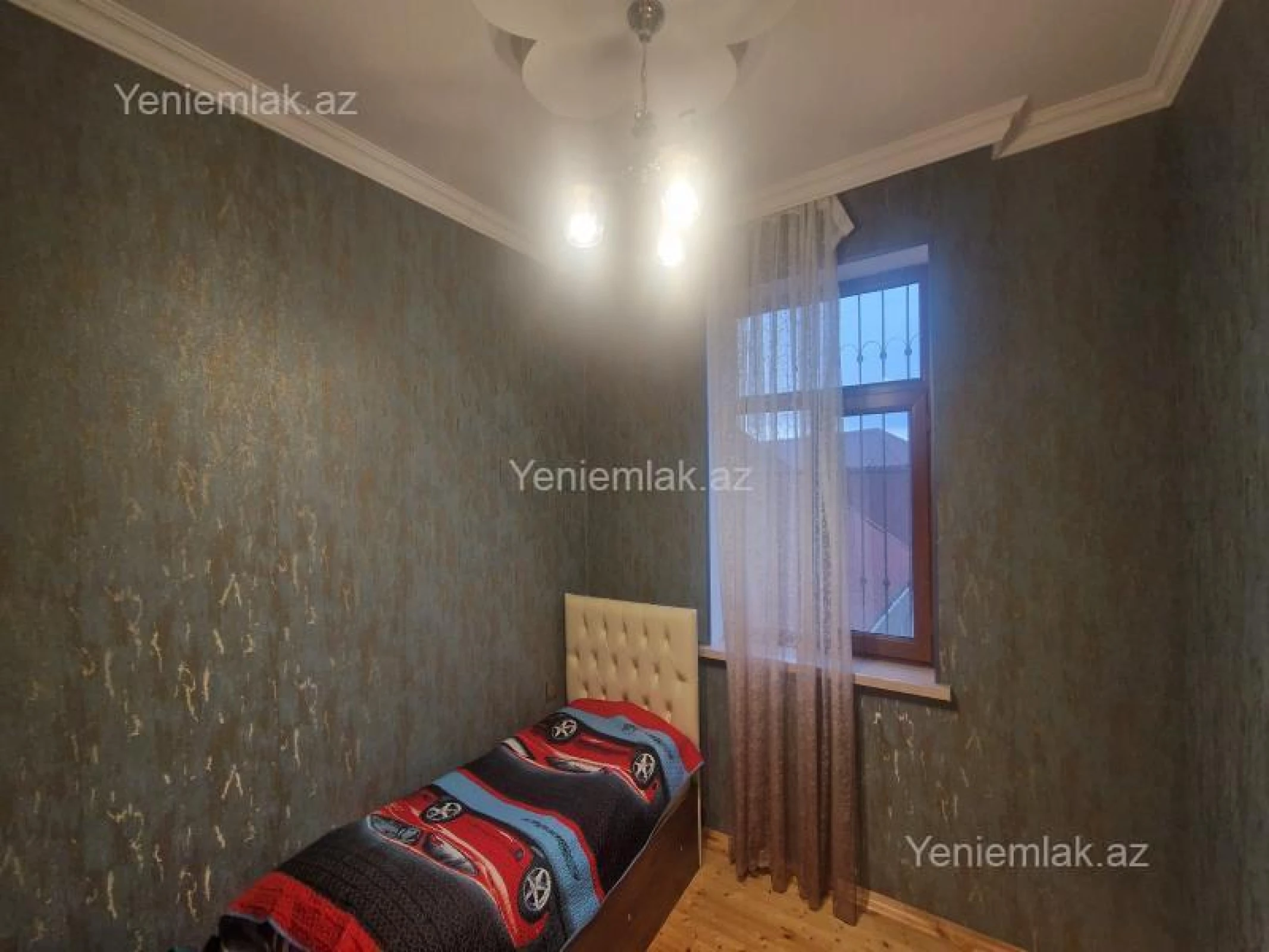 Satılır 4 otaqlı həyət evi 120 m²