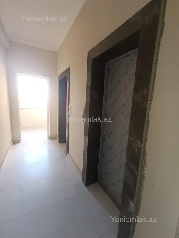 Satılır 3 otaqlı yeni tikili 106 m²