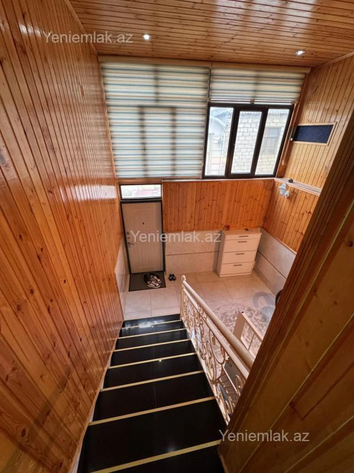 Satılır 5 otaqlı həyət evi 100 m²