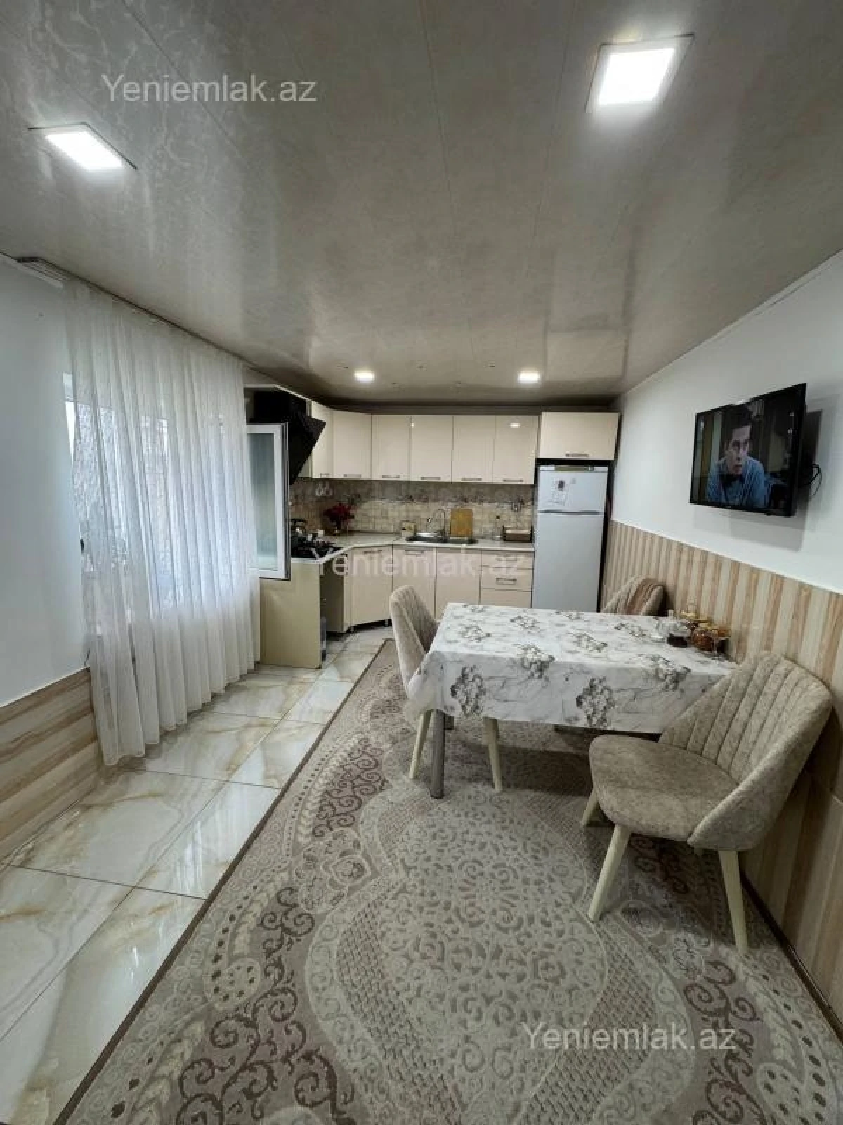 Satılır 5 otaqlı həyət evi 100 m²