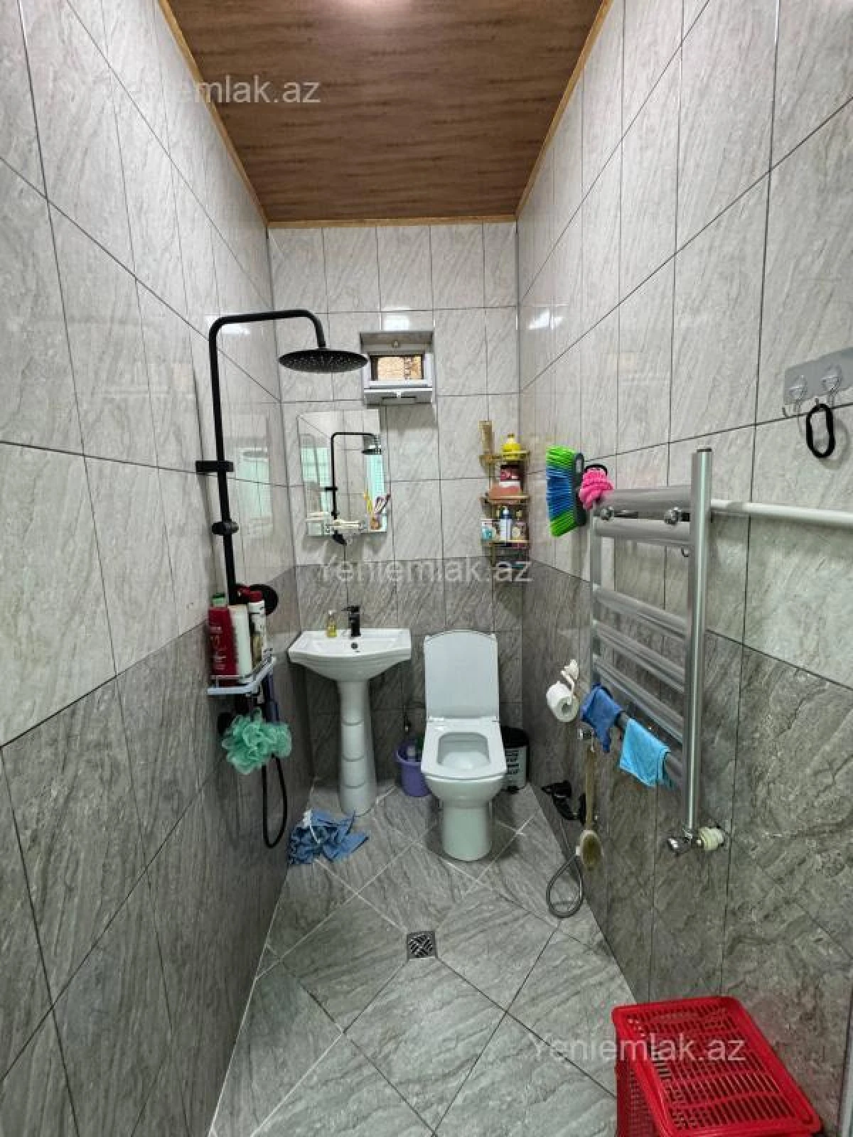 Satılır 5 otaqlı həyət evi 100 m²