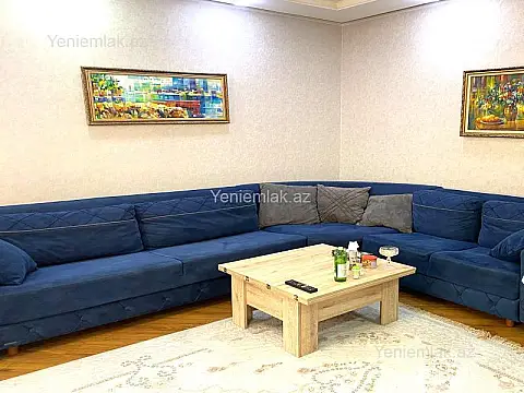 Satılır 2 otaqlı köhnə tikili 70 m²