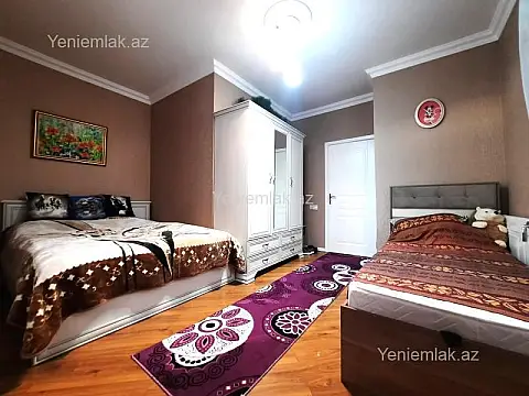 Satılır 2 otaqlı köhnə tikili 70 m²