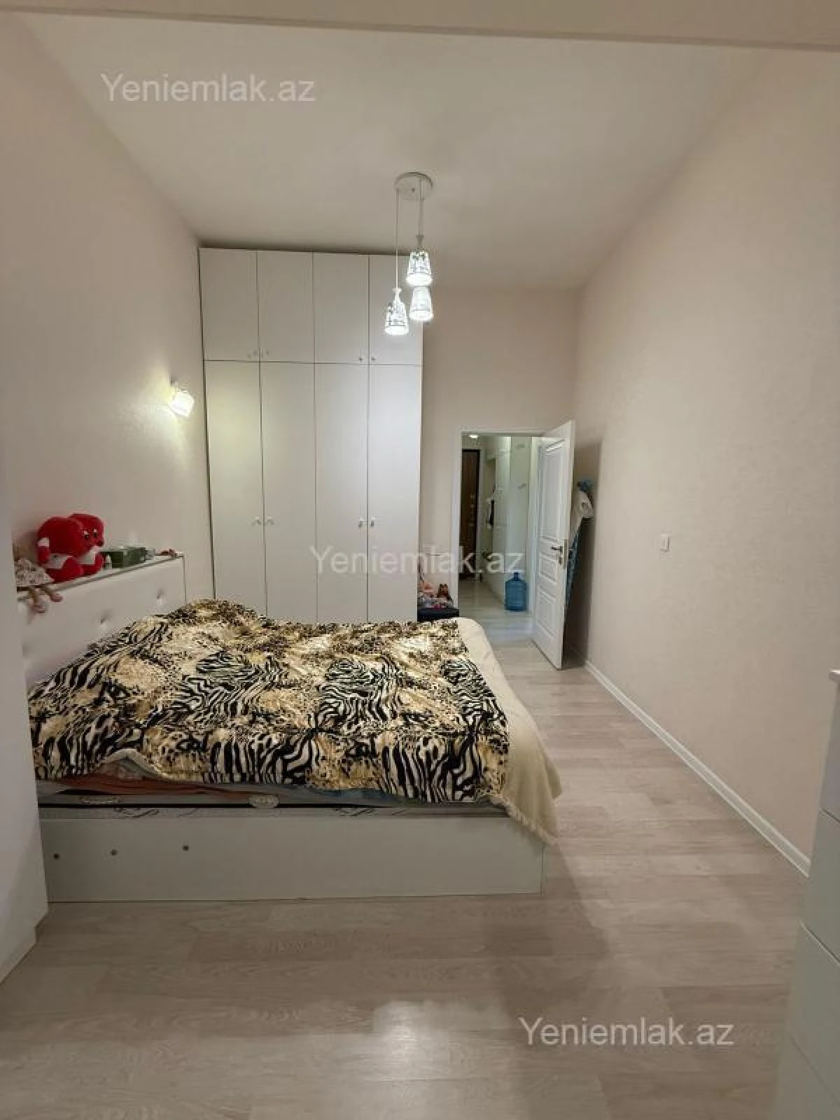 Satılır 2 otaqlı yeni tikili 55 m²