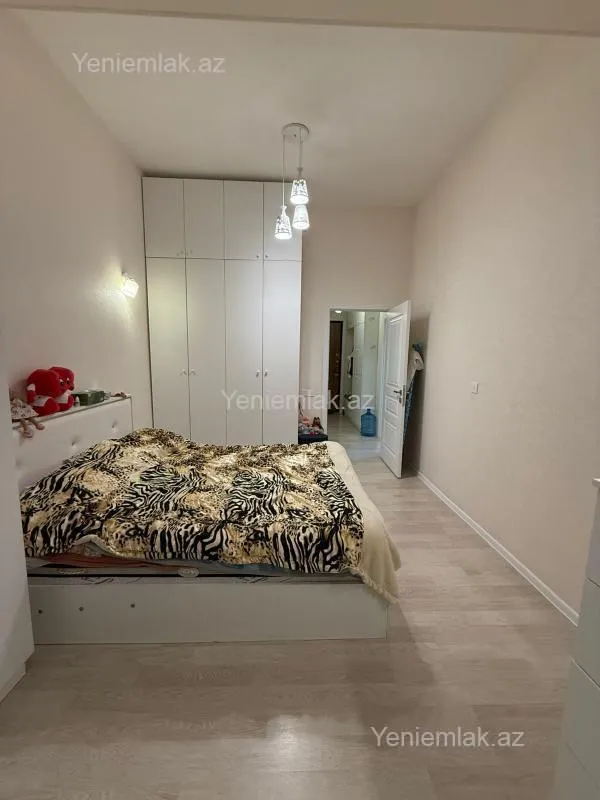 Satılır 2 otaqlı yeni tikili 55 m²