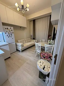 Satılır 2 otaqlı yeni tikili 55 m²