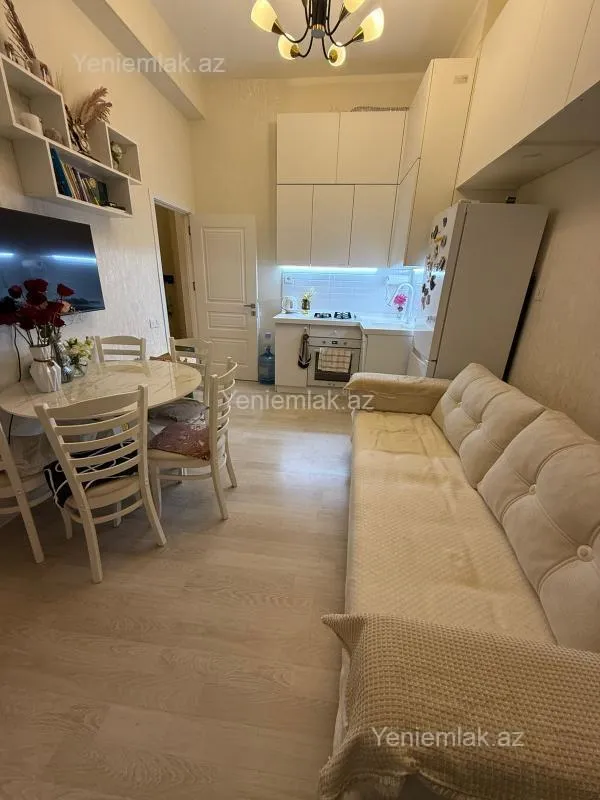 Satılır 2 otaqlı yeni tikili 55 m²