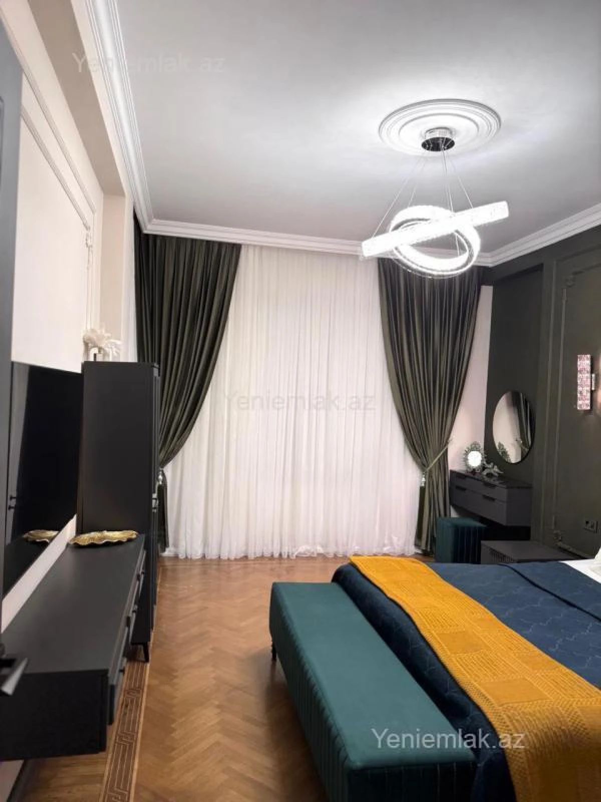 Satılır 3 otaqlı yeni tikili 165 m²