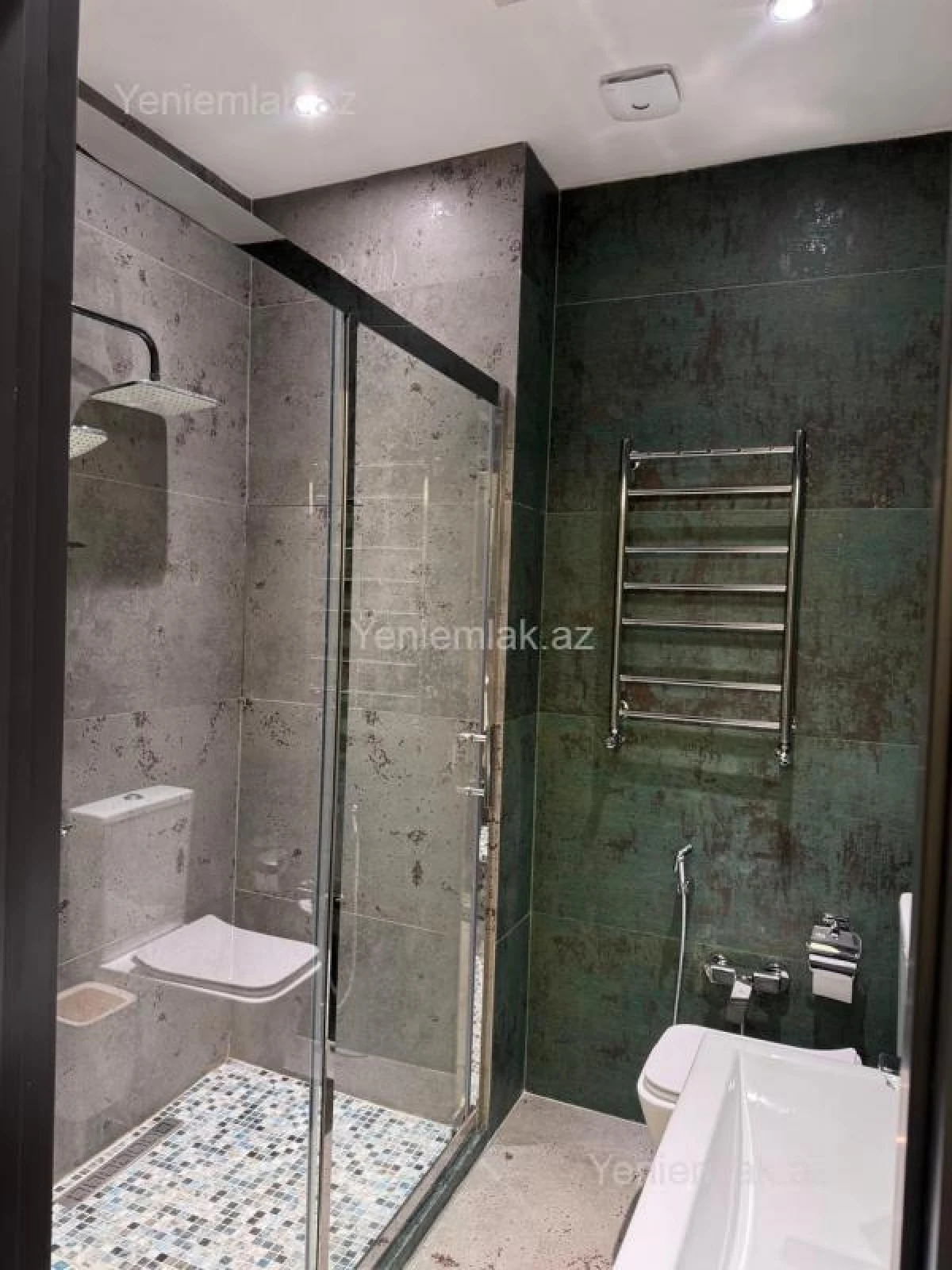 Satılır 3 otaqlı yeni tikili 165 m²