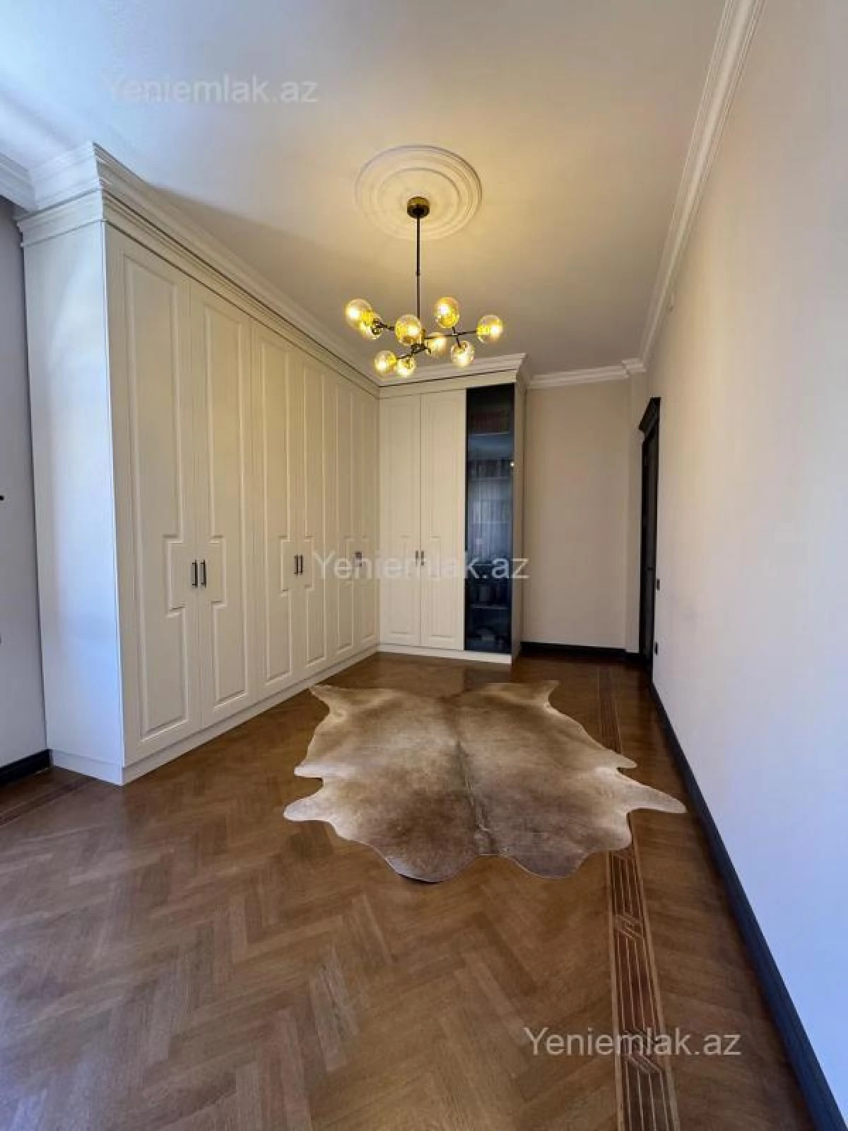 Satılır 3 otaqlı yeni tikili 165 m²