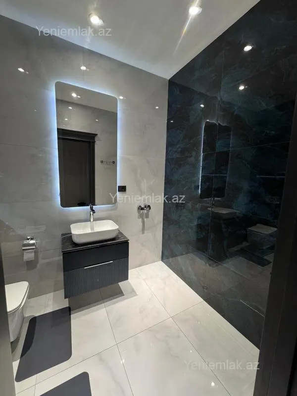 Satılır 3 otaqlı yeni tikili 165 m²