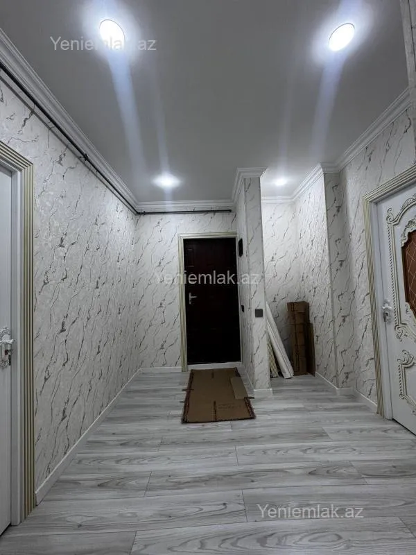 Satılır 3 otaqlı köhnə tikili 82 m²