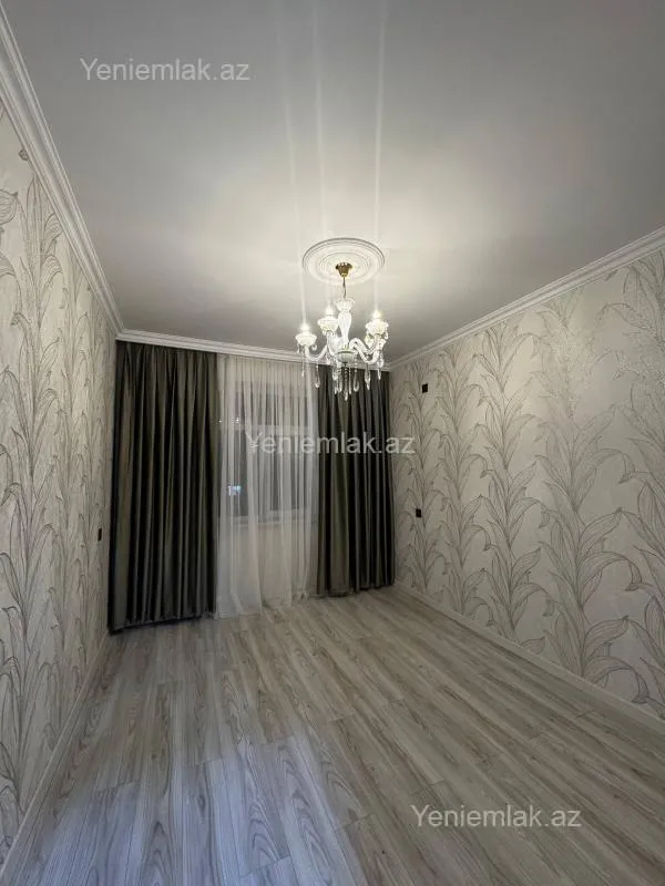 Satılır 3 otaqlı köhnə tikili 82 m²